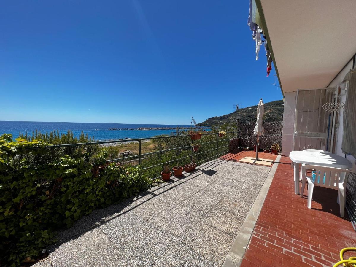 Suite A 2 Passi Dalla Spiaggia - Оспедалетти Экстерьер фото